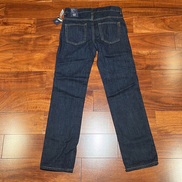 Gap Regular Fit Denim Jeans - Picture 2 of 5